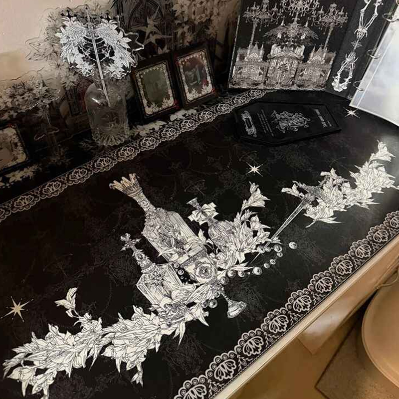 Rubber Mat Desk - Tappetino per mouse Divine Realm Gothic
