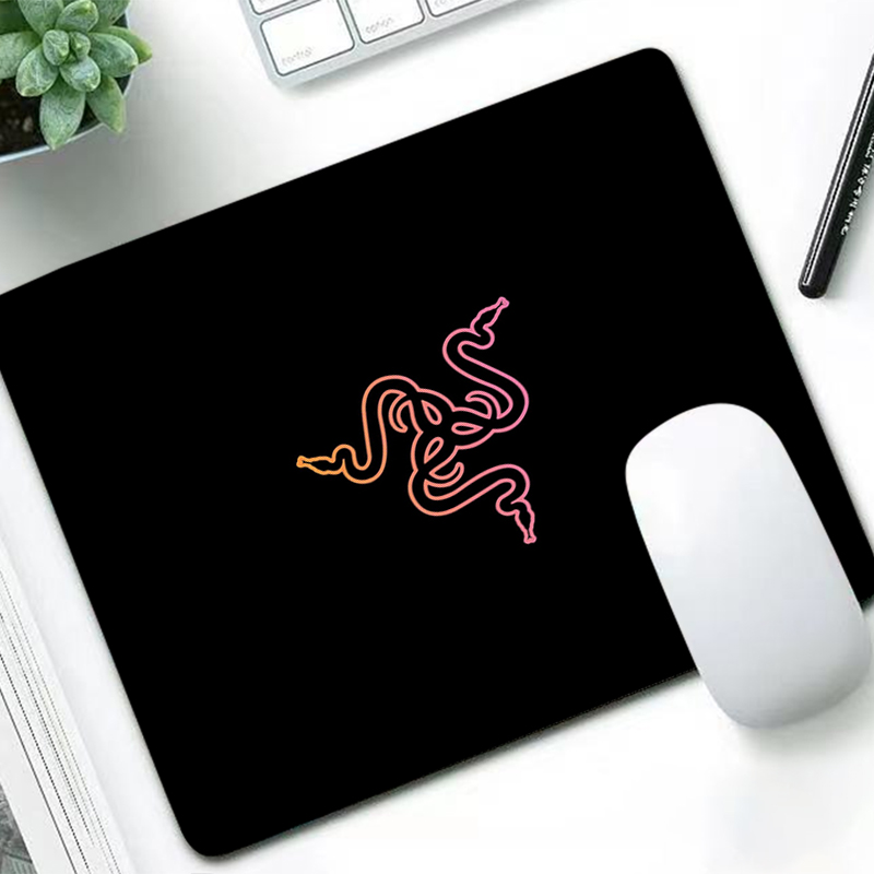 Desk Setup Ergonomic - Razer Tappetino per mouse di lusso