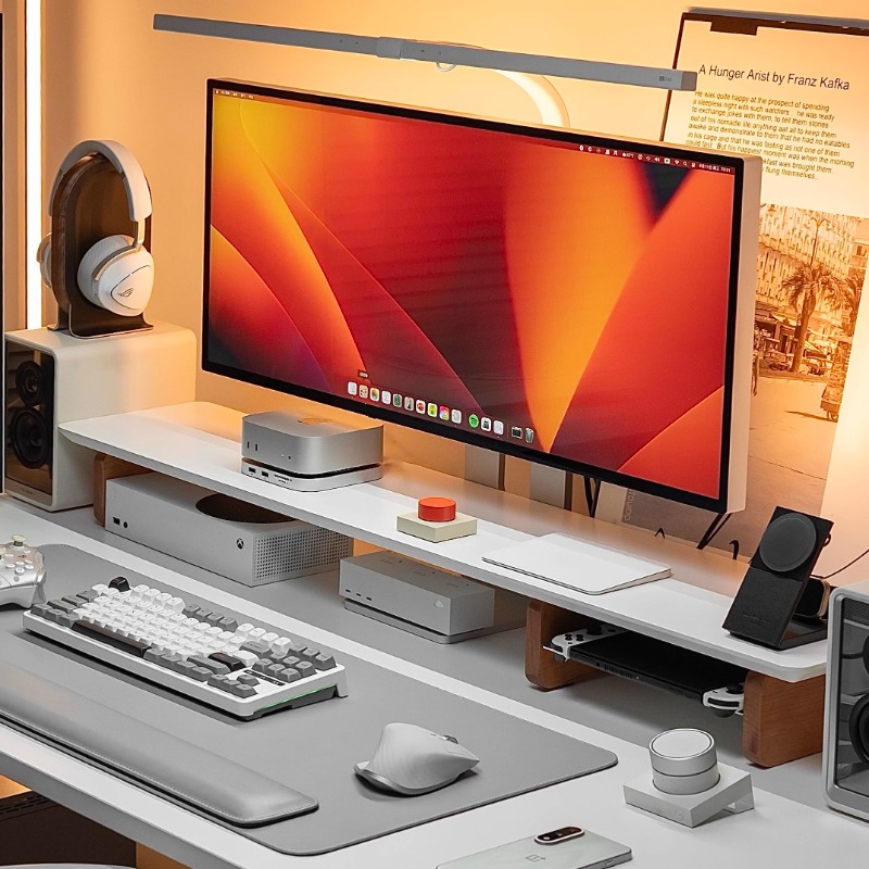 Supporto per monitor moderno S - Desk Setup For Laptop And Monitor recensione e prezzo