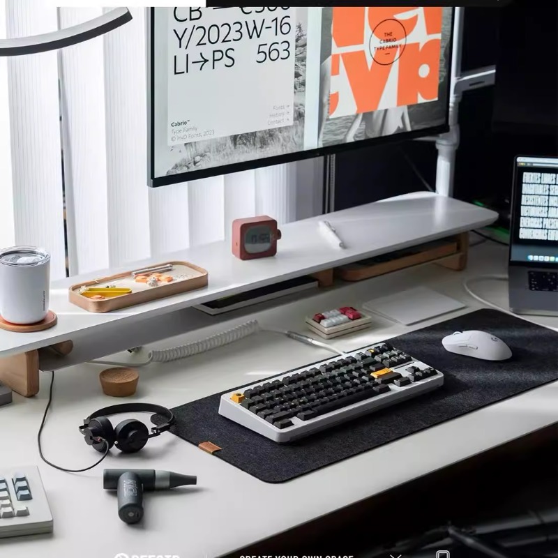 Supporto per monitor moderno S - Desk Setup For Laptop And Monitor recensione e prezzo