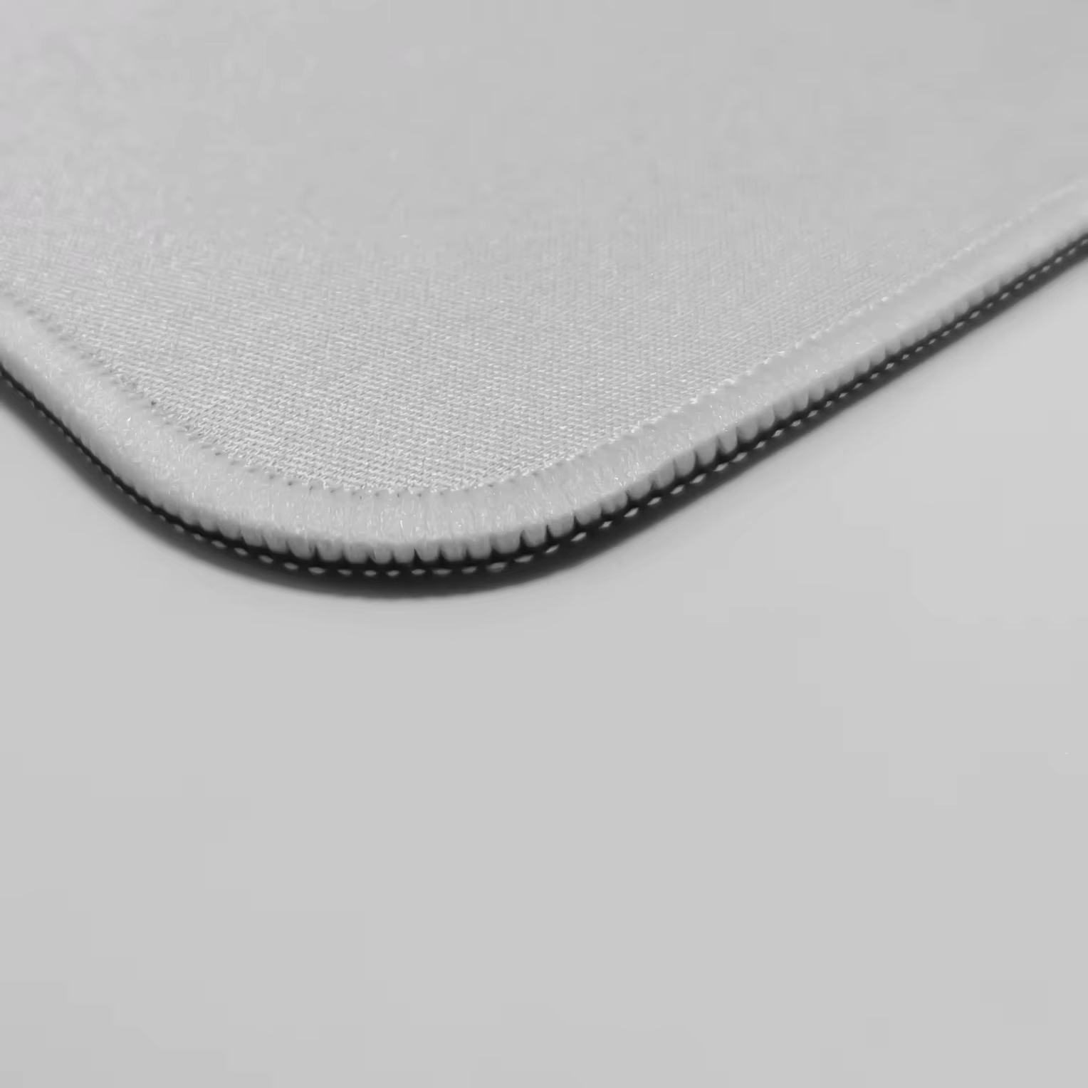 Tappetino da scrivania persona - Rubber Mat Desk recensione e prezzo