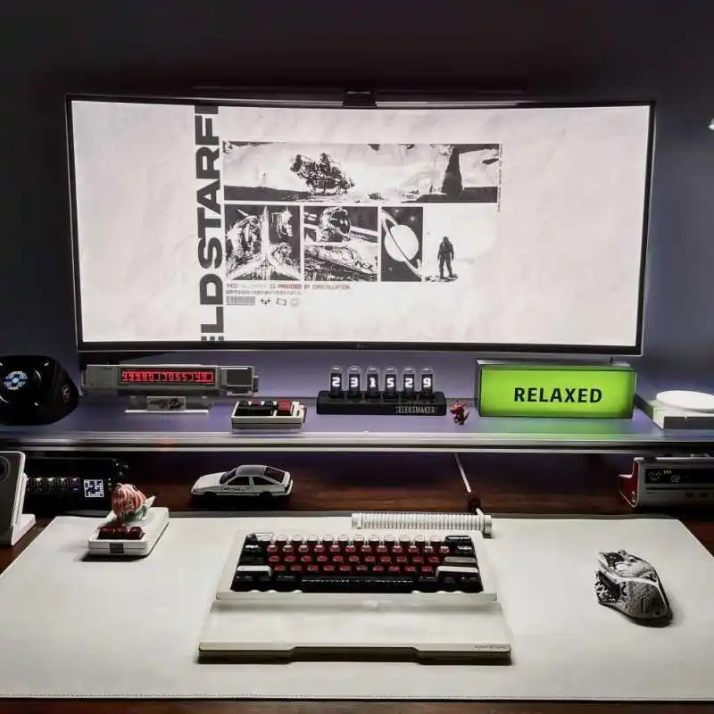 Supporto per monitor in allumi - Desk Setup For Laptop And Monitor recensione e prezzo